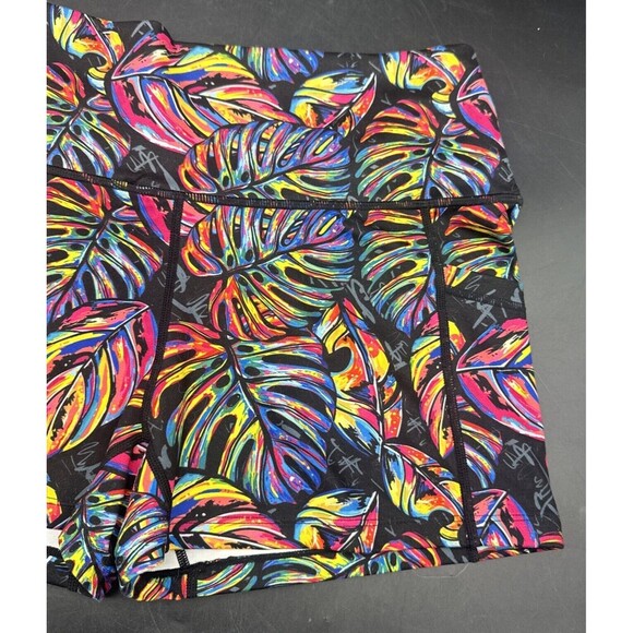 Women’s CVG Constantly Varied Gear Colorful Tropical Compression Shorts Sz M - Picture 3 of 8